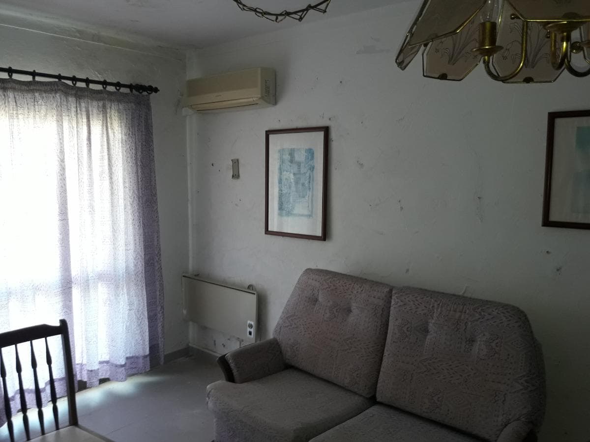 Apartamento T1 + 2 Arrecadações — imagem 7