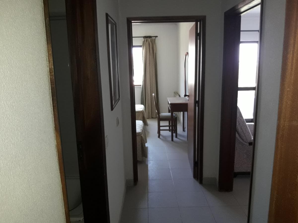 Apartamento T1 + 2 Arrecadações — imagem 5