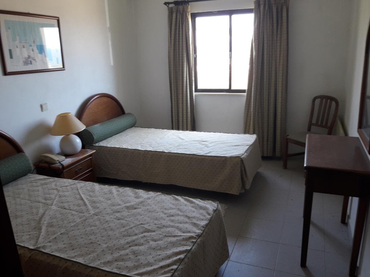 Apartamento T1 + 2 Arrecadações — imagem 4