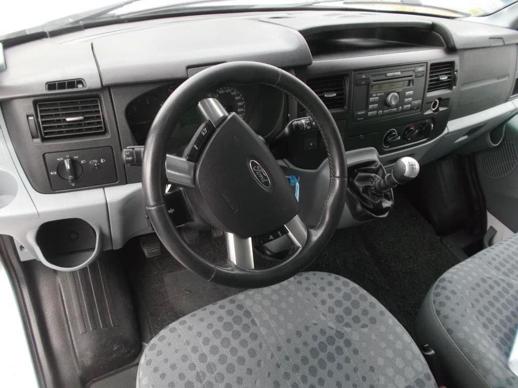 Ford Transit 2.2 TDCI — image 9