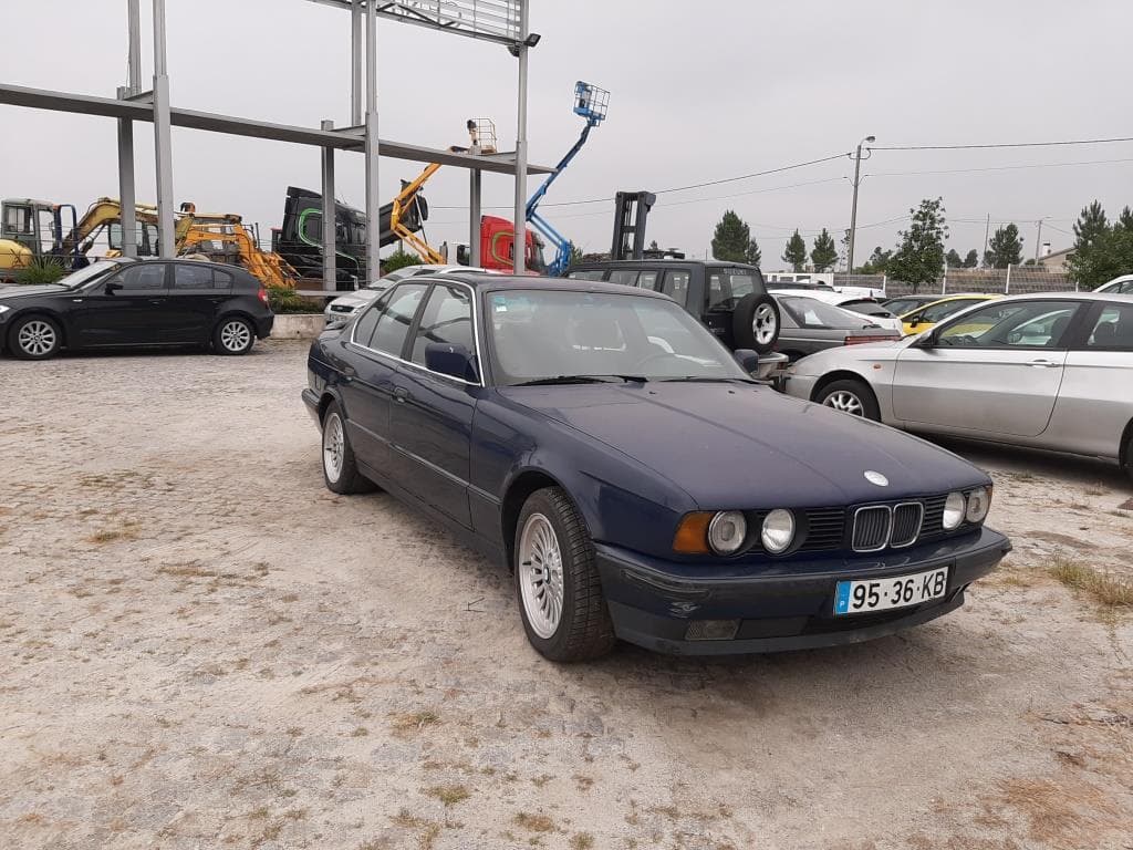 BMW 524 TD · Centro Logístico Leilosoc — imagem 3