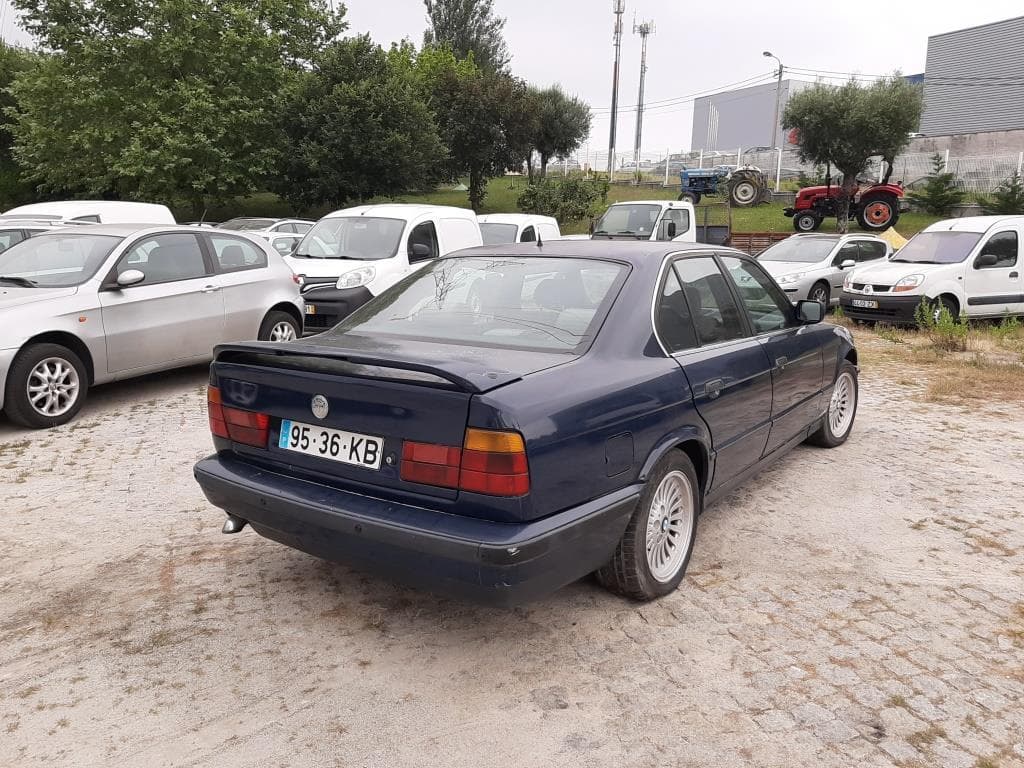BMW 524 TD · Centro Logístico Leilosoc — imagem 4
