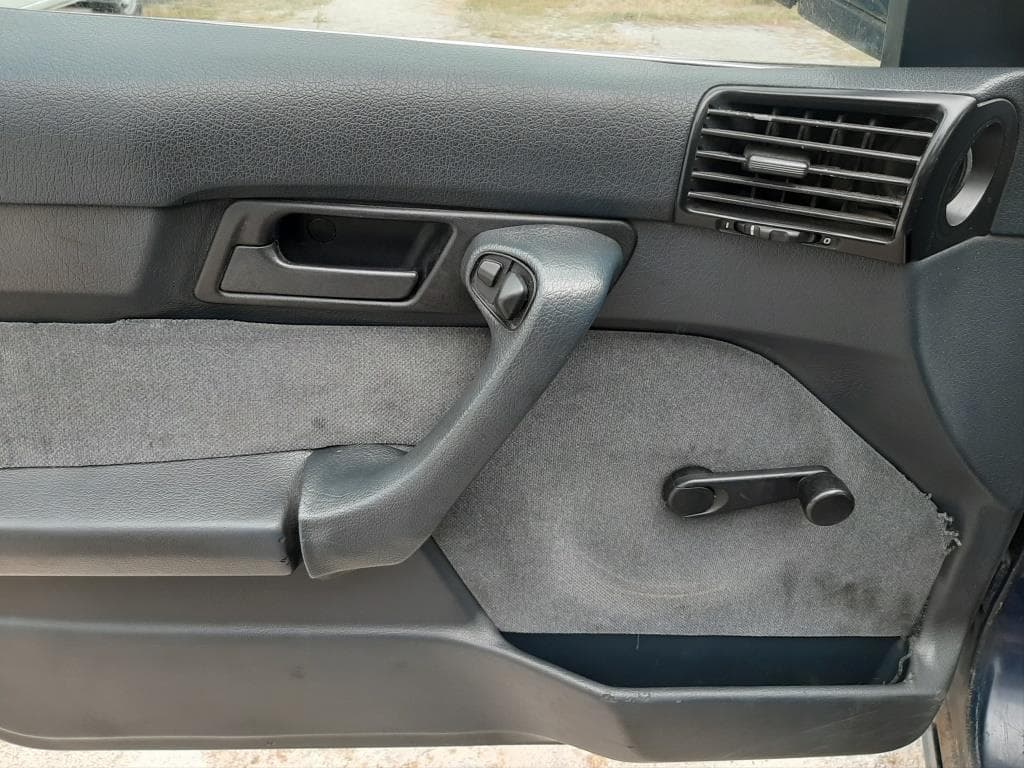 BMW 524 TD · Centro Logístico Leilosoc — imagem 8