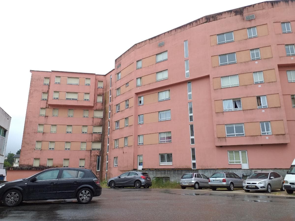 14 Apartamentos + 8 Escritórios · Valença — imagen 54