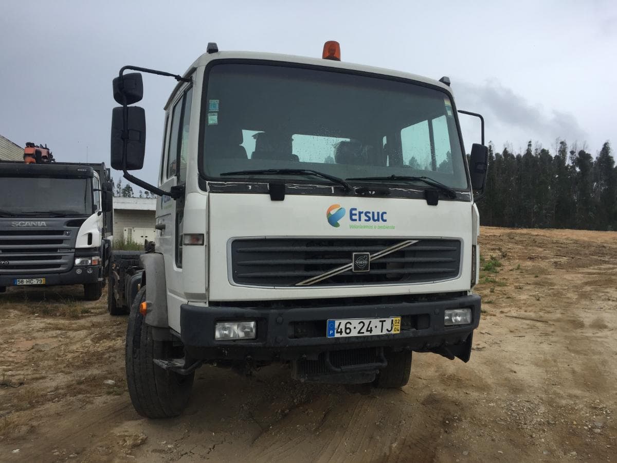 VOLVO  FL 250 — image 2