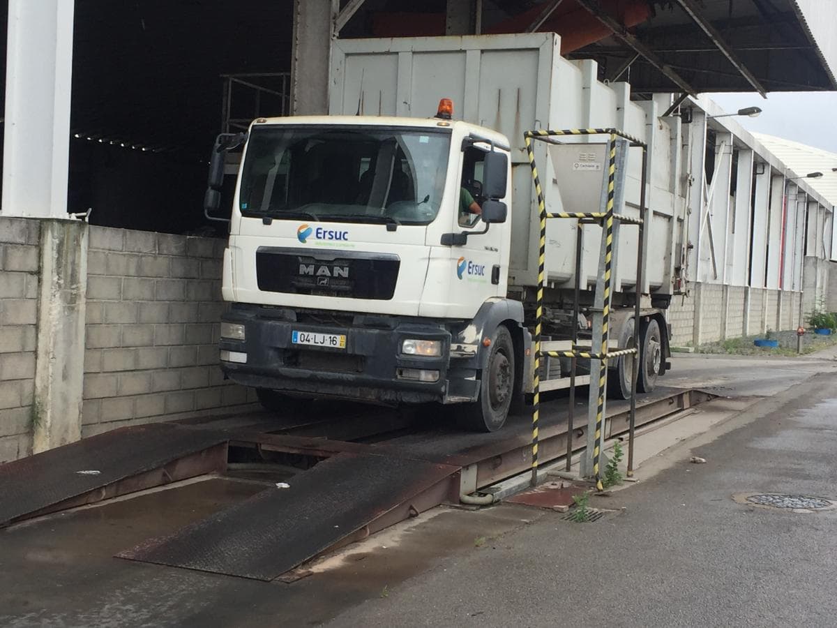 MAN TGM 26.340 6X2 — imagem 1