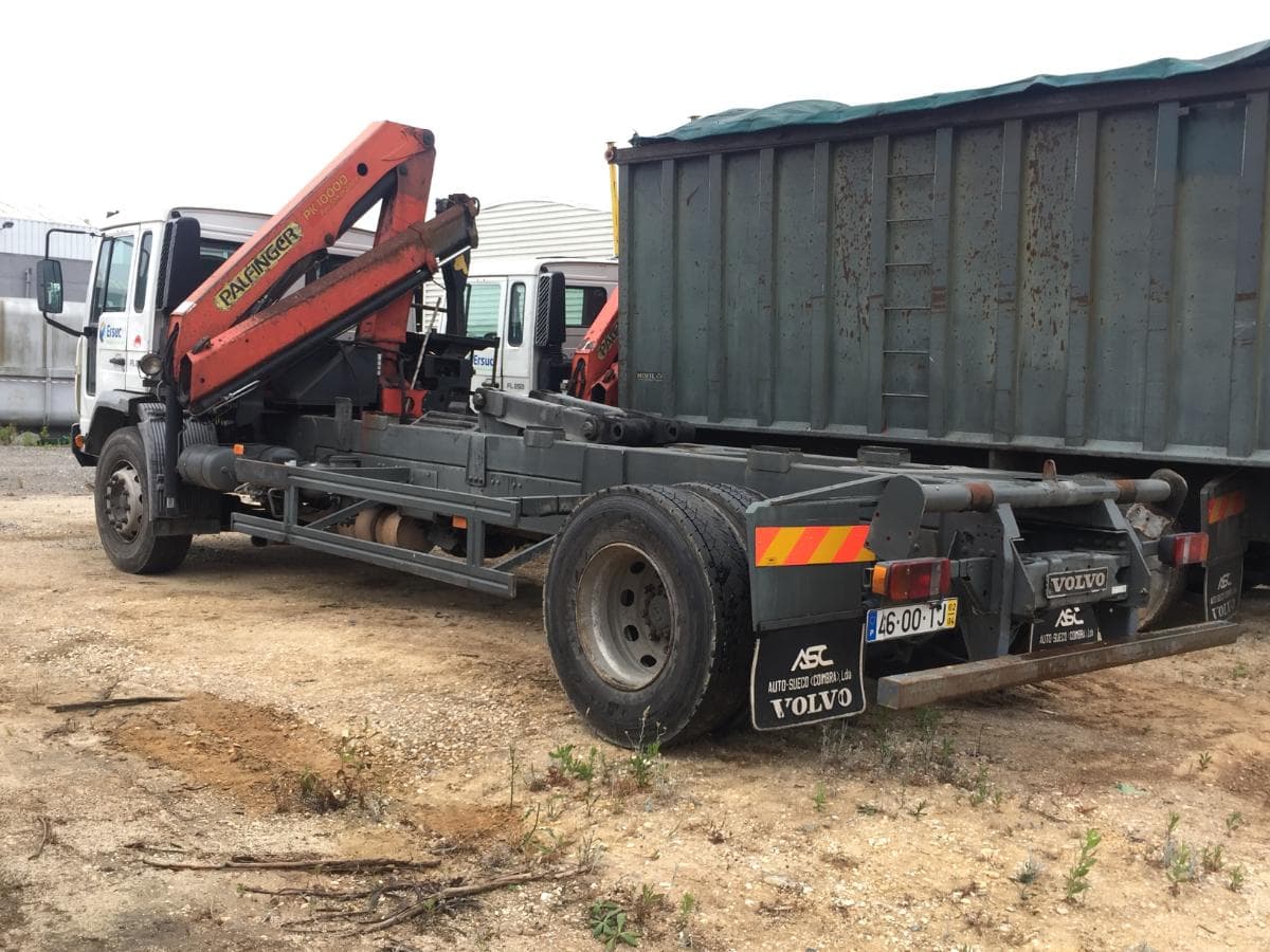 VOLVO  FL 250 — image 1