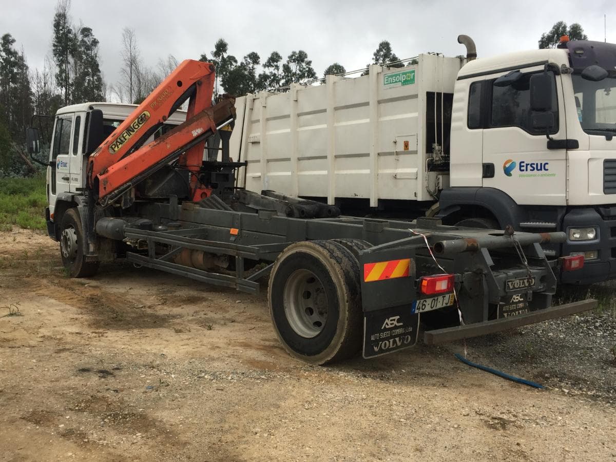 VOLVO  FL 250 — imagem 6