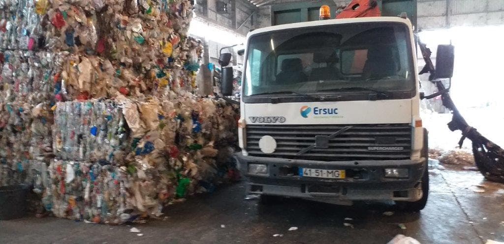 VOLVO  FL 619-54 (4X2) — imagem 4