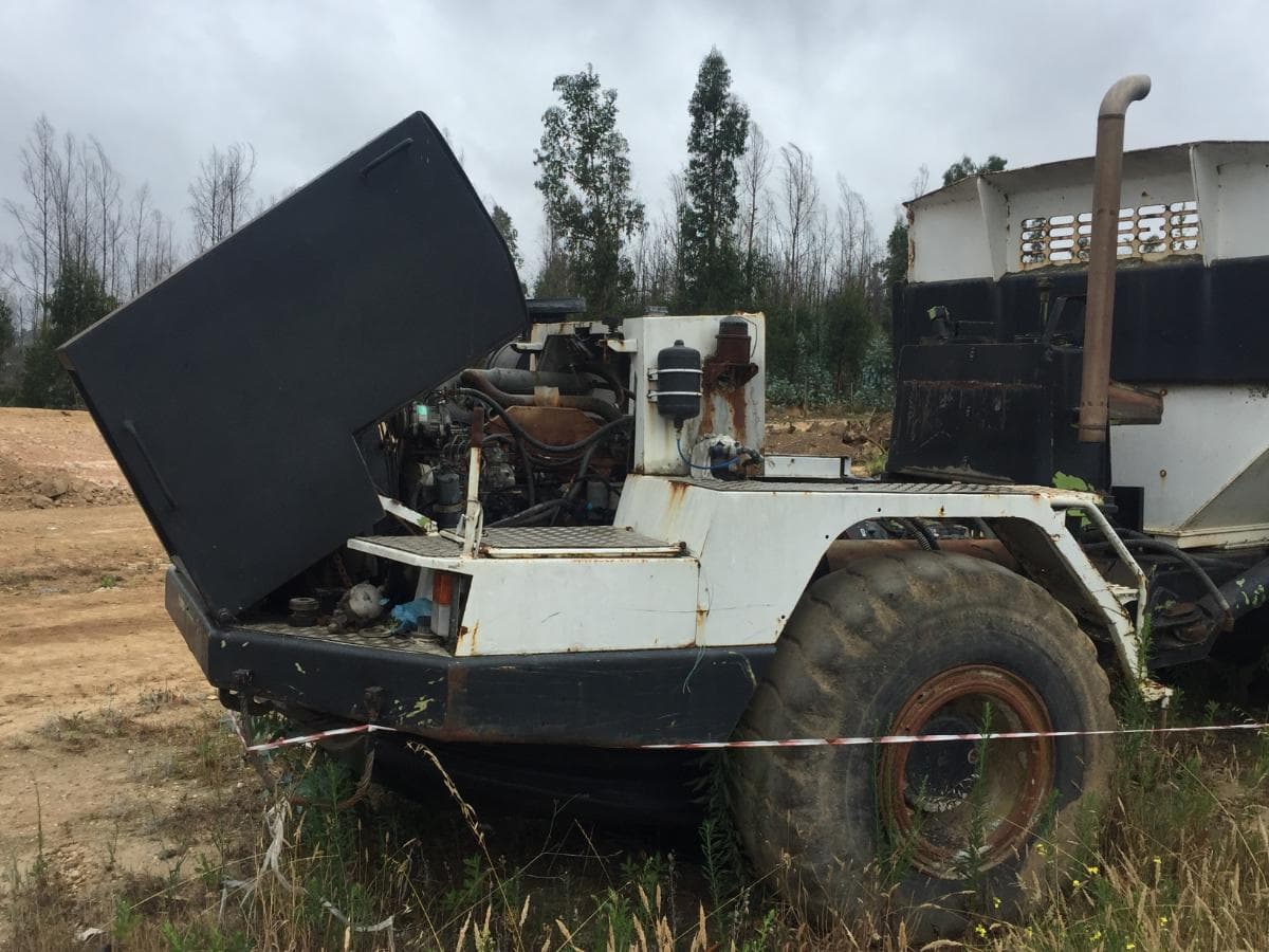 Dumper articulado — image 2