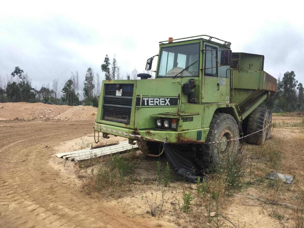 Dumper articulado — imagem 3
