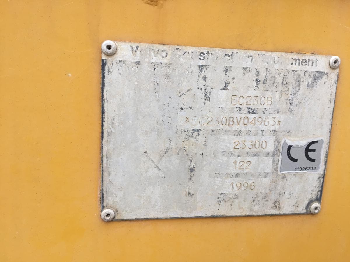 Escavadora hidráulica de rastos — image 5