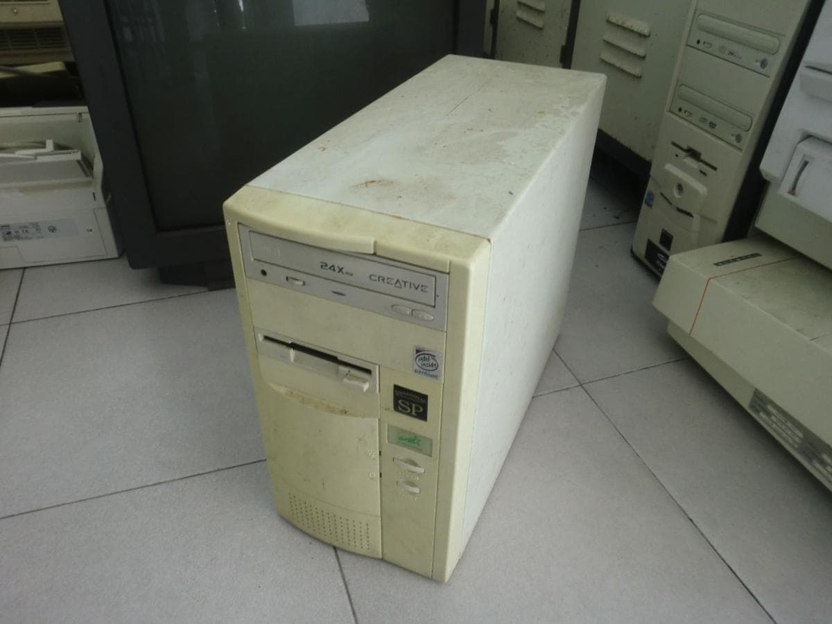 Material Informático · Mobiliário — image 5