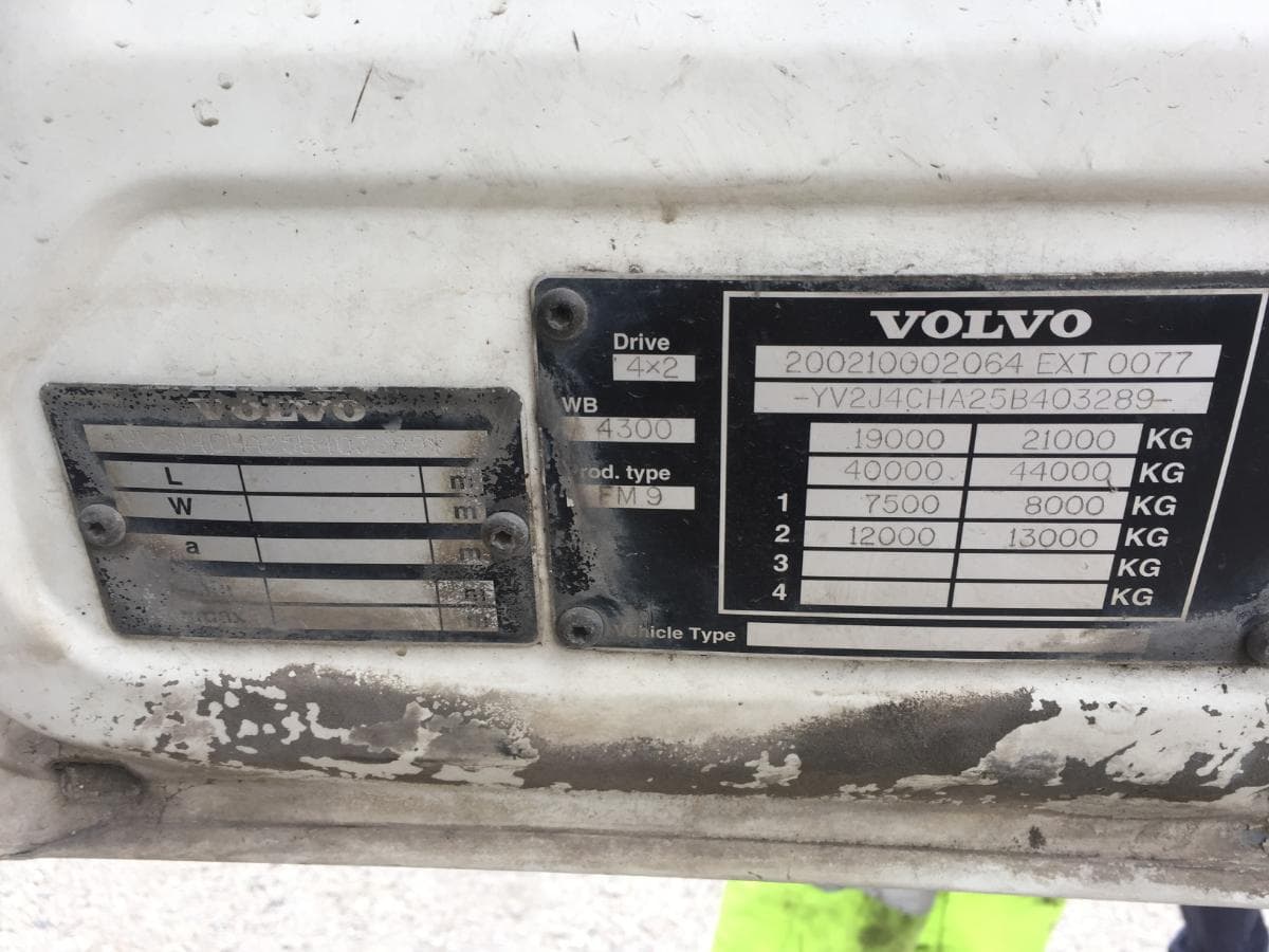 VOLVO  FM 9-43 (4X2) — imagen 11