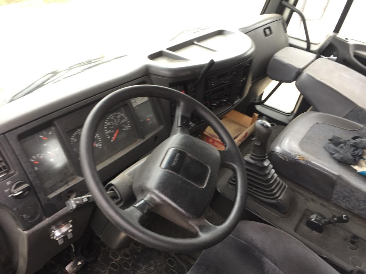 VOLVO FL 250 — image 8