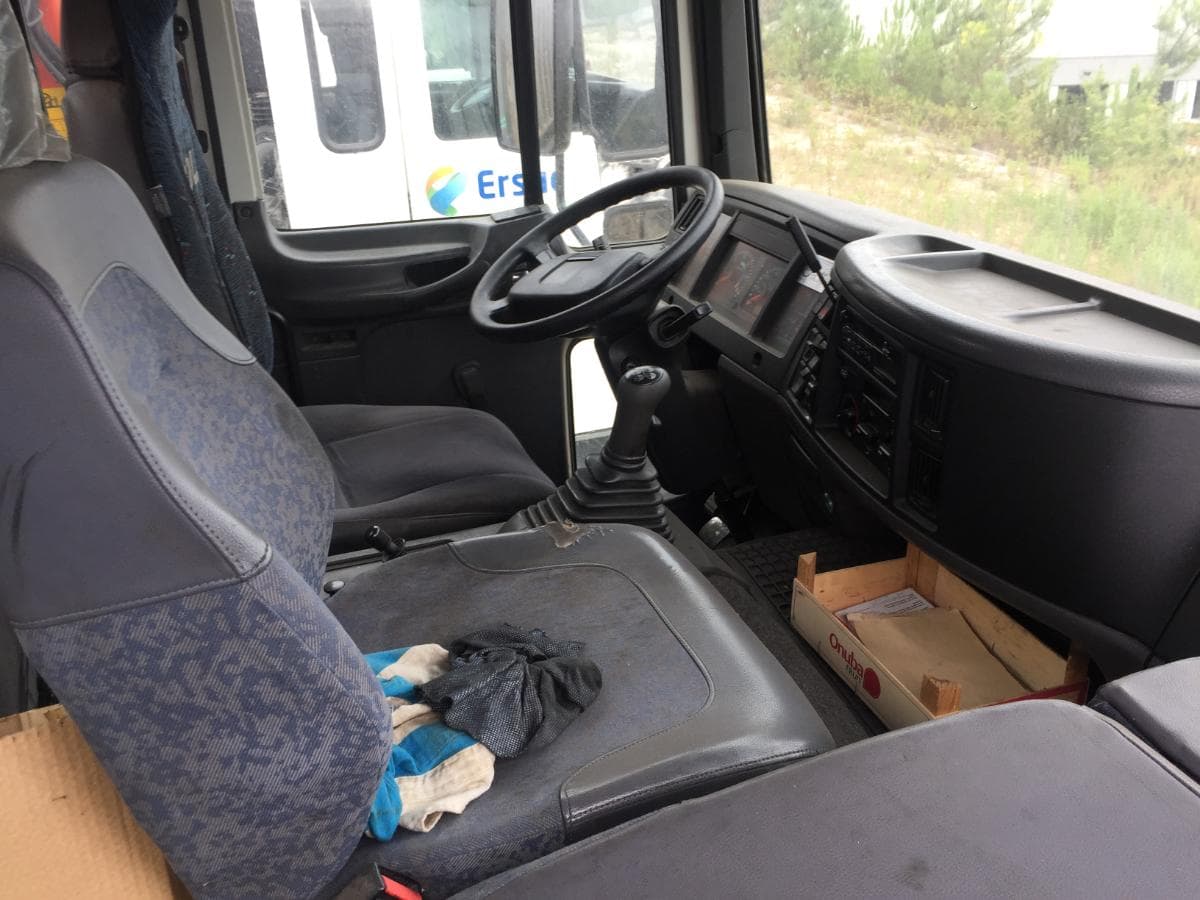 VOLVO FL 250 — image 7
