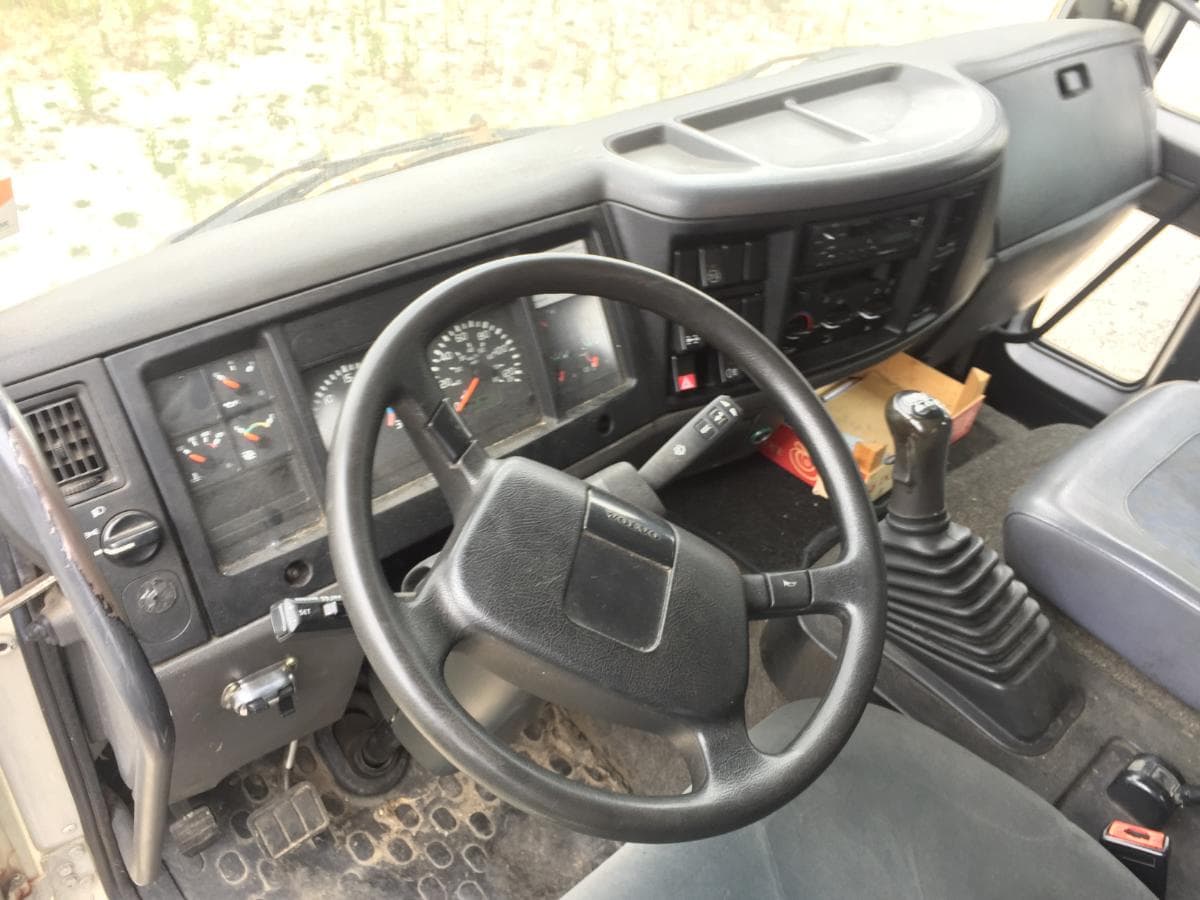 VOLVO FL 250 — image 7