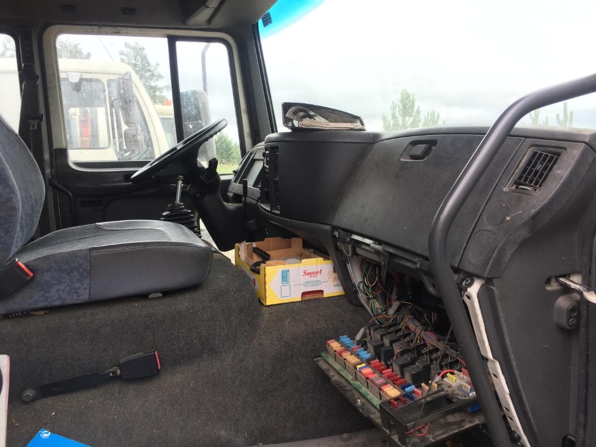 VOLVO FL 250 — image 8