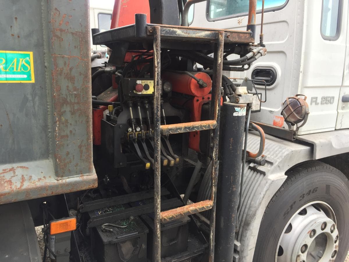 VOLVO FL 250 — image 5