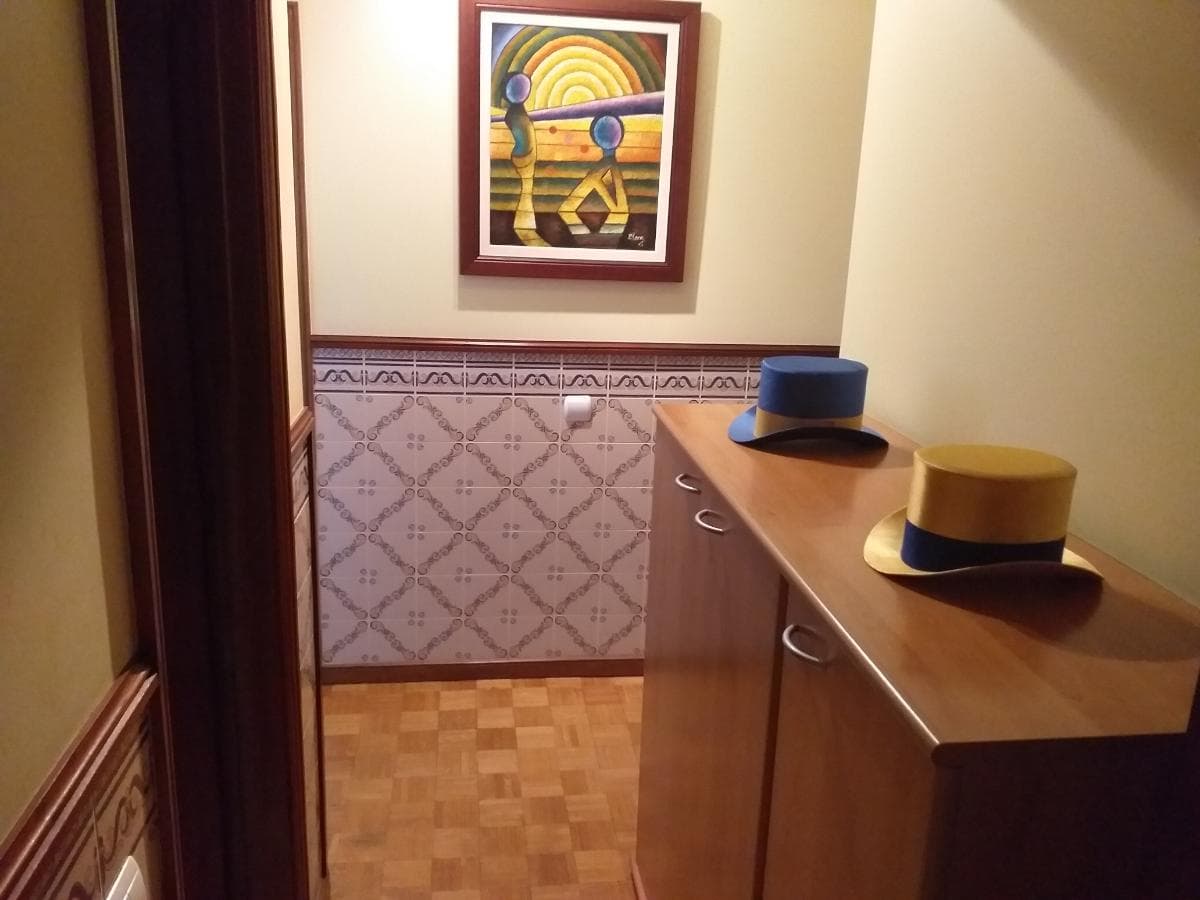 Apartamento T3 · São João da Madeira — image 3