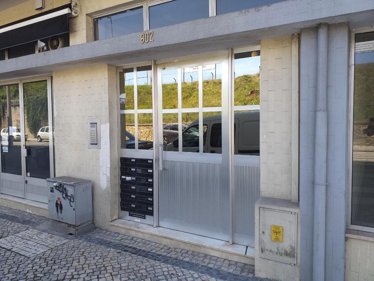Apartamento T3 · São João da Madeira — image 10