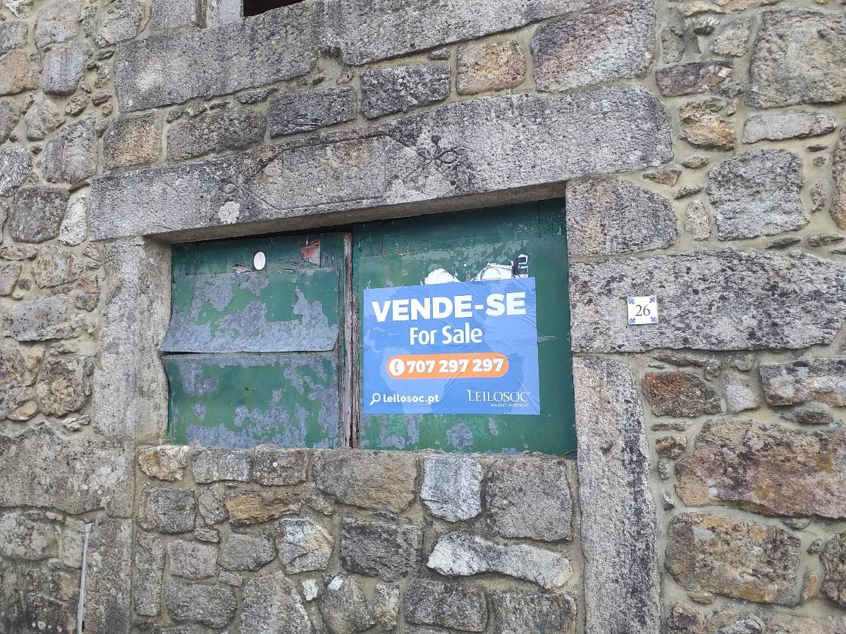 Moradia + Terrenos · Vila Nova de Cerveira — imagem 31