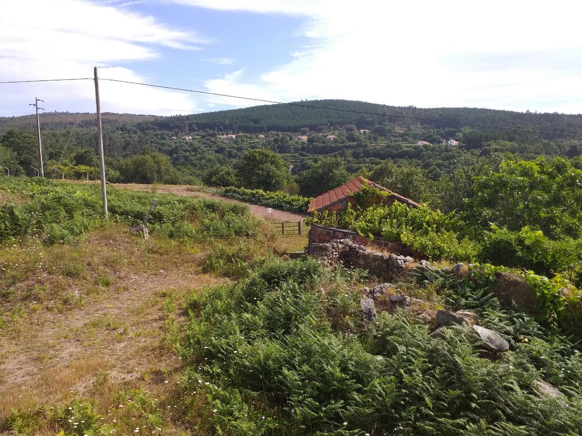 Moradia + Terrenos · Vila Nova de Cerveira — imagem 19
