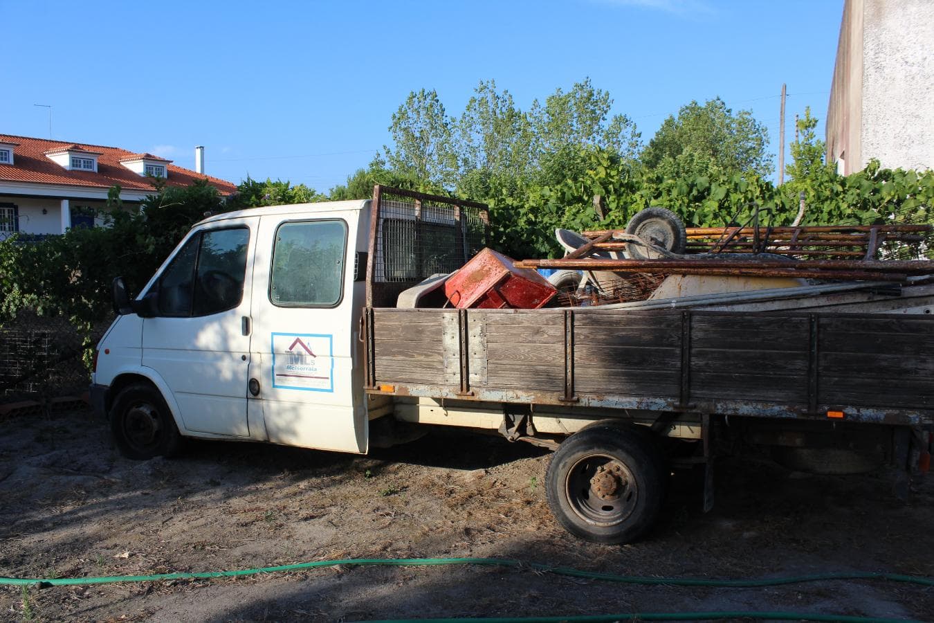 Ford Transit · Coruche — imagen 2