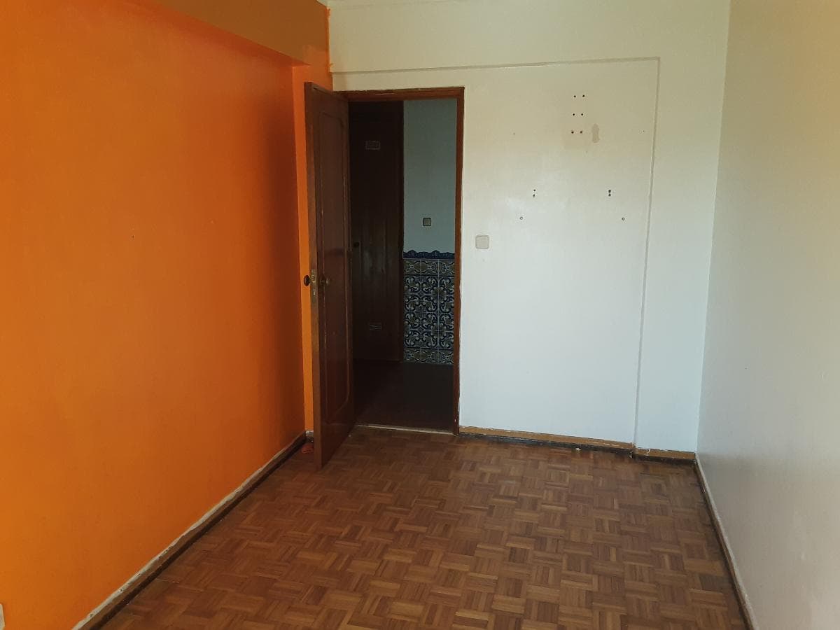 Apartamento T2 · Loures — imagem 3
