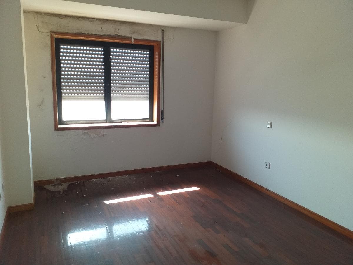 Apartamento T3 + Lugar de Garagem + Arrumos · Santa Maria da Feira — image 11