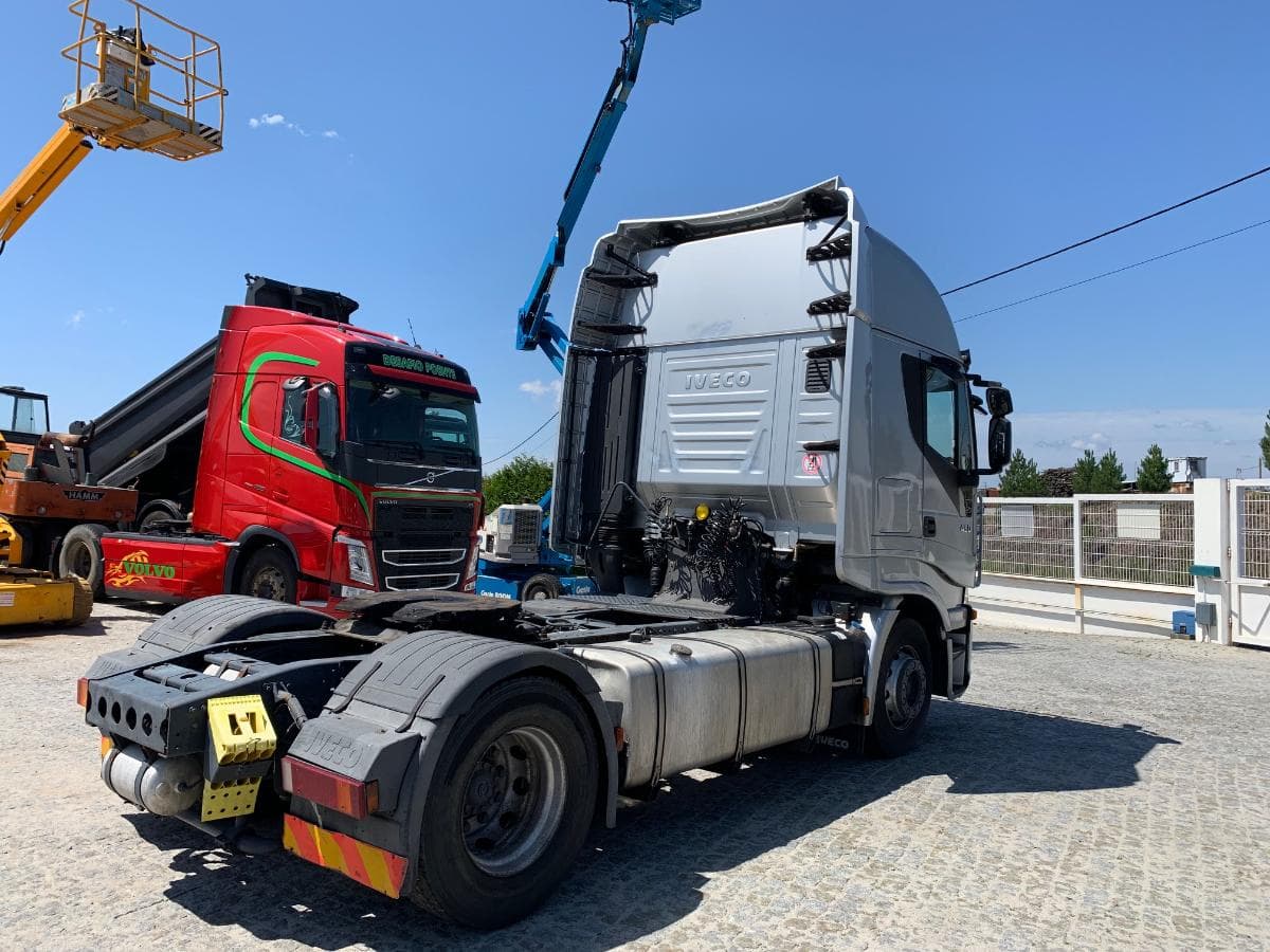 Iveco Stralis 450 — imagem 8