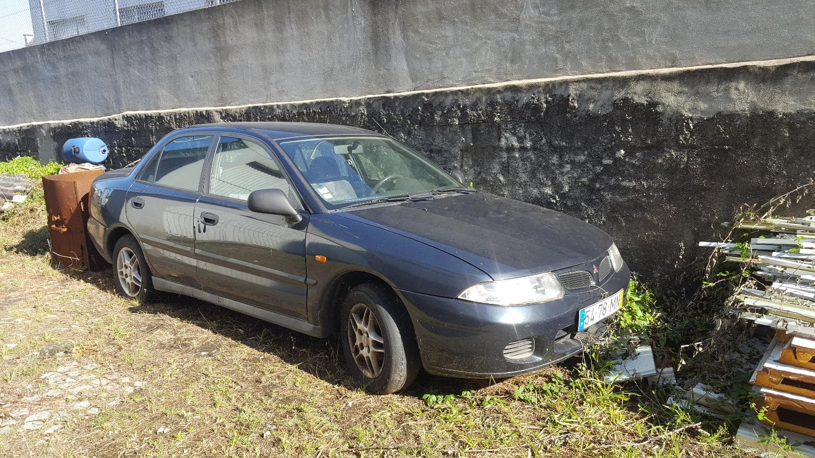 Mitsubishi Carisma — imagem 1