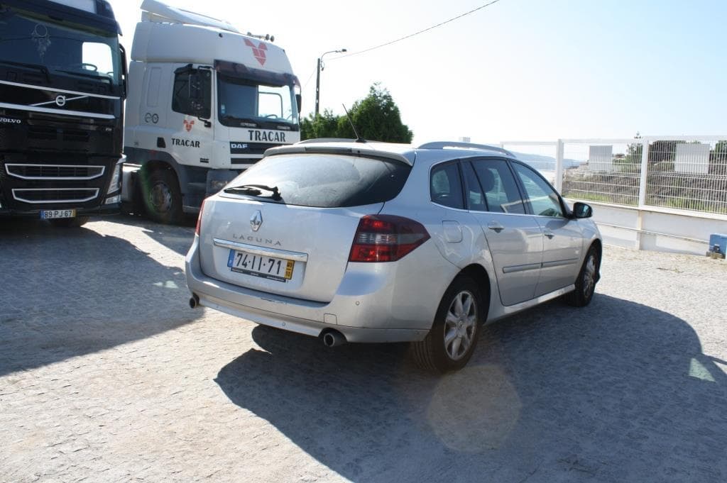 Renault Laguna — imagem 9