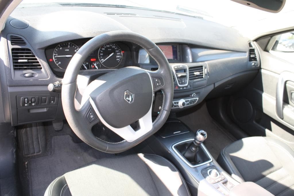 Renault Laguna — imagem 11