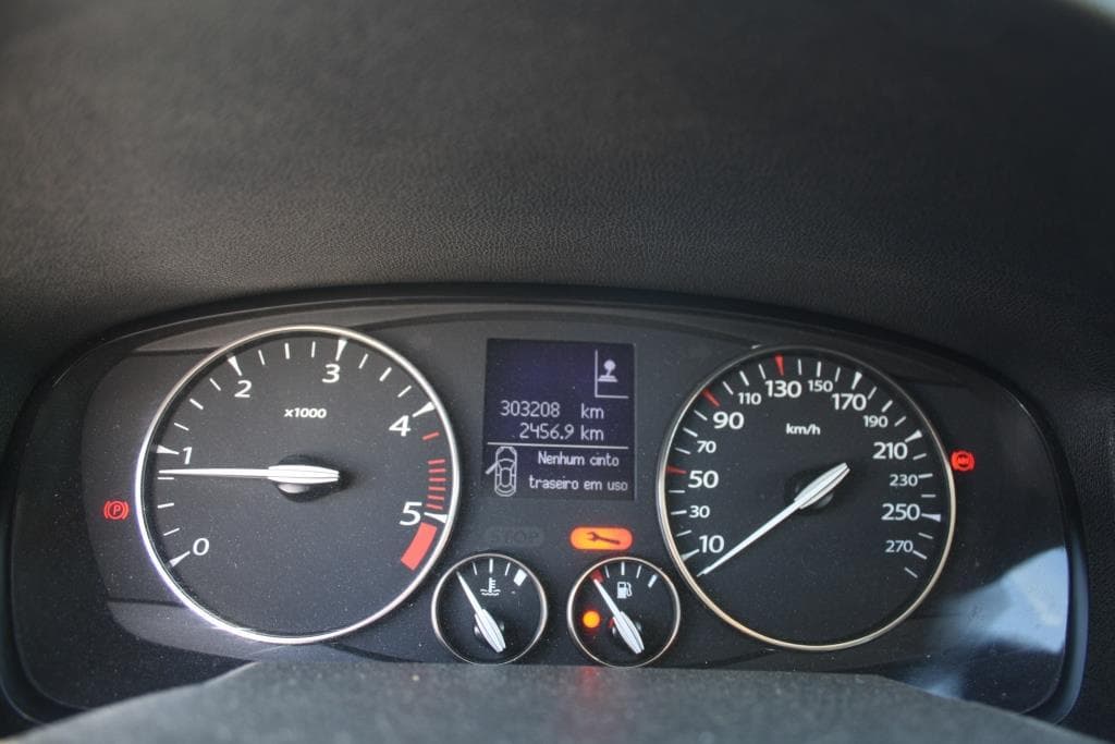 Renault Laguna — imagem 4