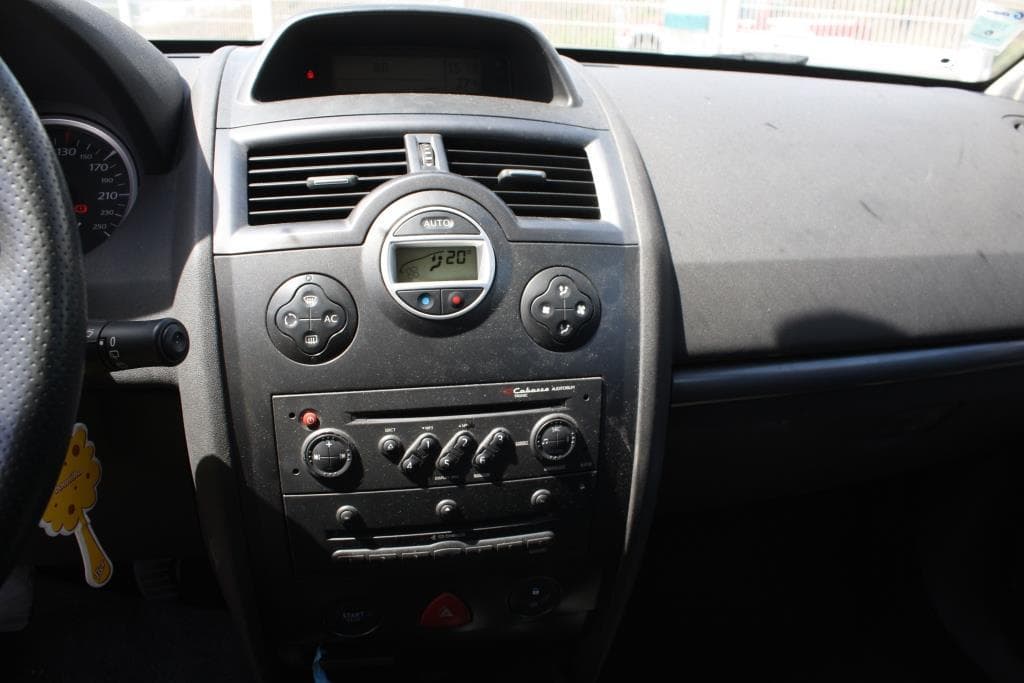 Renault Megane — imagem 10