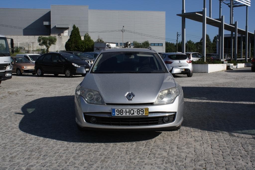 Renault Laguna — imagen 3
