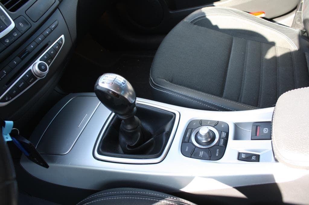 Renault Laguna — imagen 16