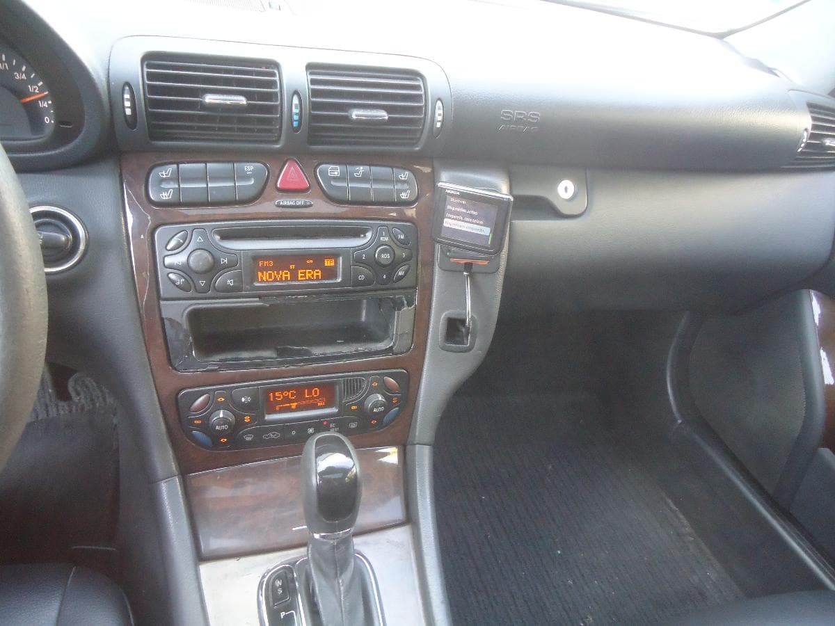Mercedes-Benz C270, 44-74-VJ · Paredes — imagen 10