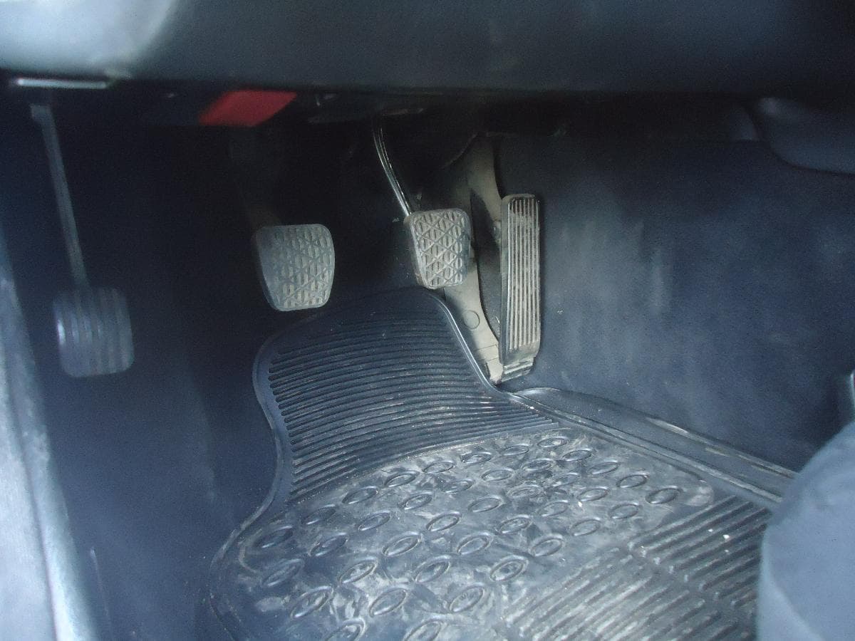 Mercedes-Benz C220, 23-19-SF · Paredes — imagem 9