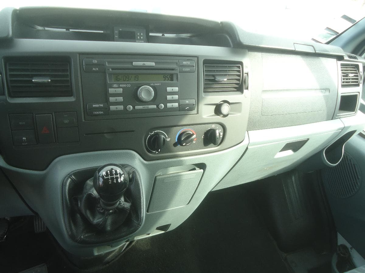 Ford Transit, 40-MQ-52 · Paredes — imagem 16
