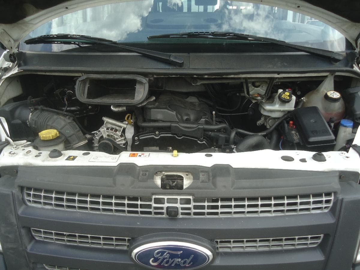Ford Transit 2.2 TDCI — imagen 15