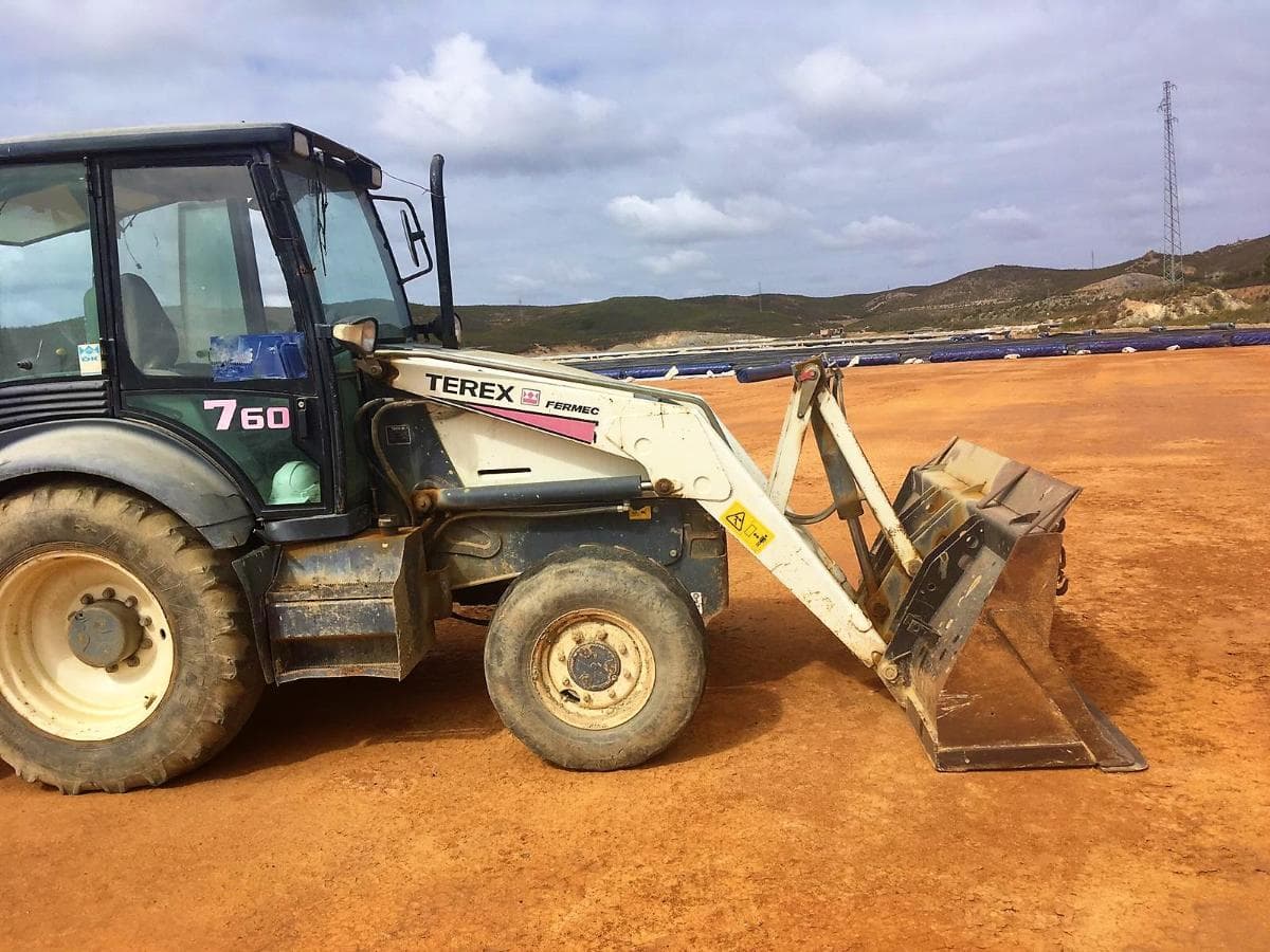 Retroescavadora mixta Terex 760 — imagem 2