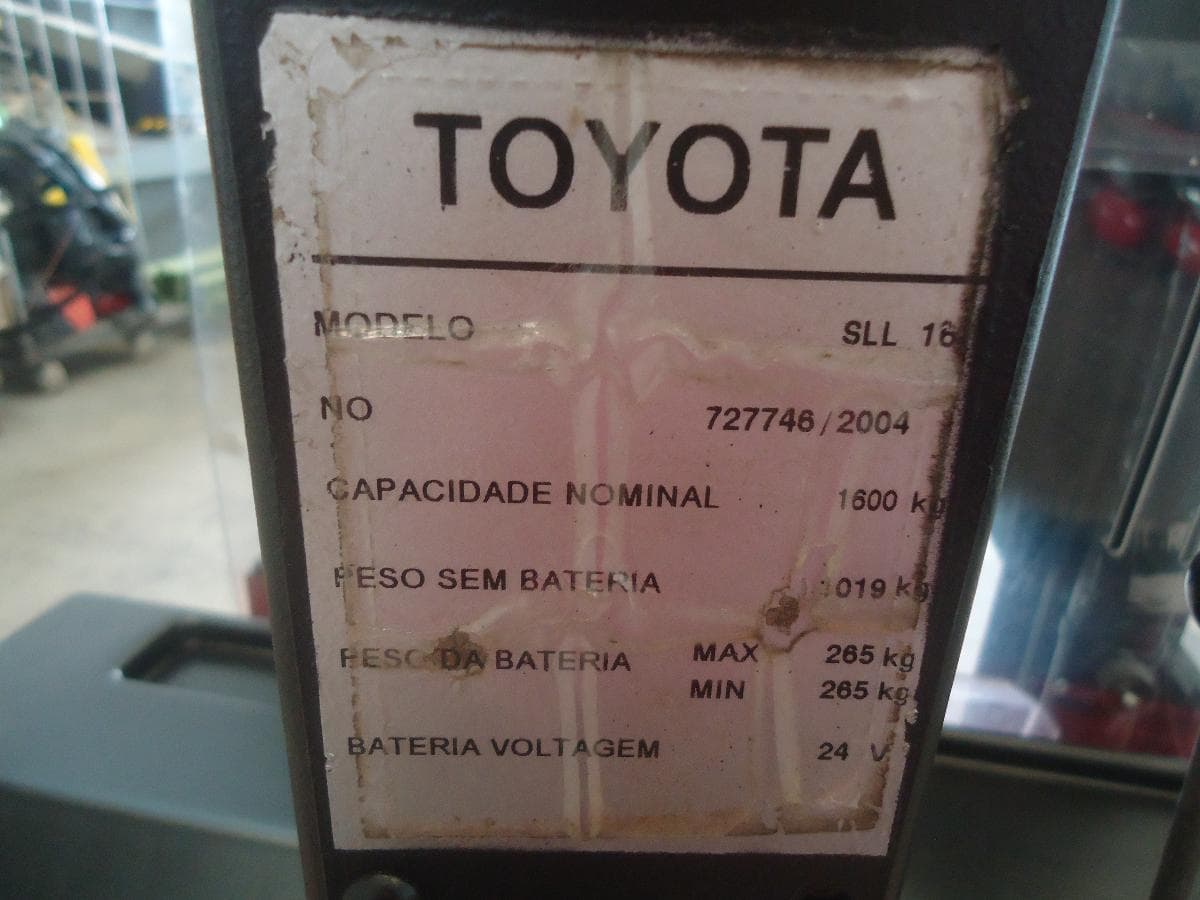 Stacker Toyota — imagem 9