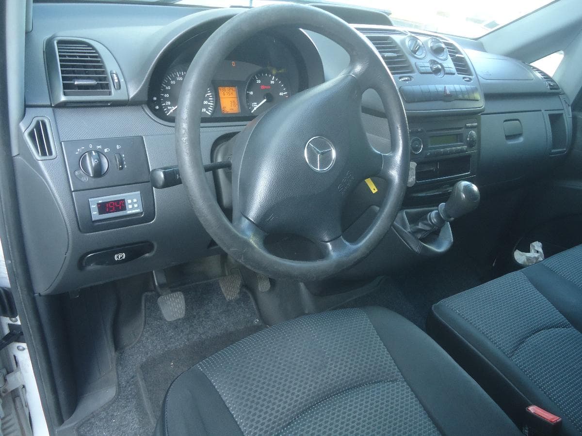 Mercedes-Benz Vito, 42-MR-36 · Paredes — imagem 9