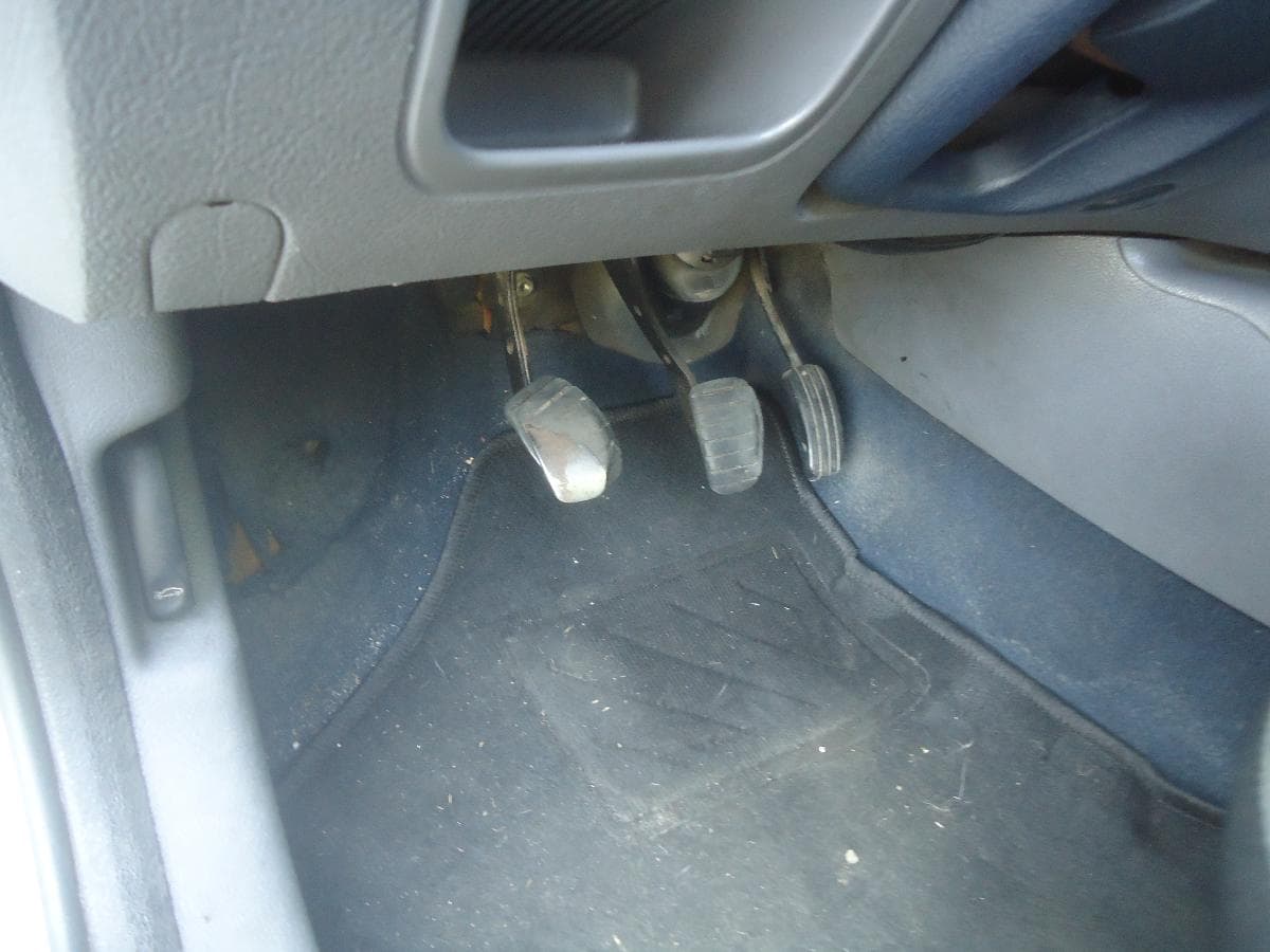 Renault Clio 1.9 D, 48-40-NX · Paredes — imagem 9