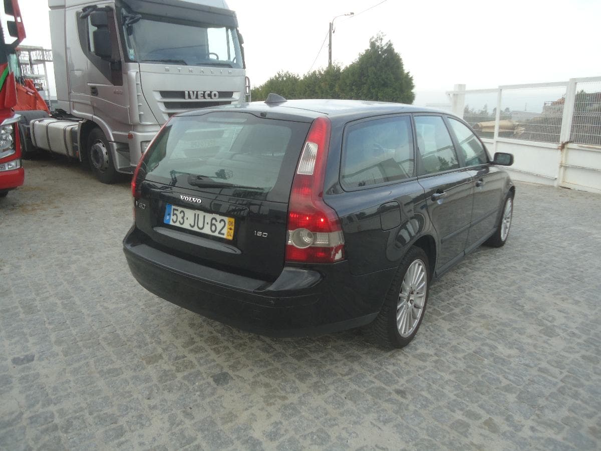 Volvo V50 1.6D — imagen 4