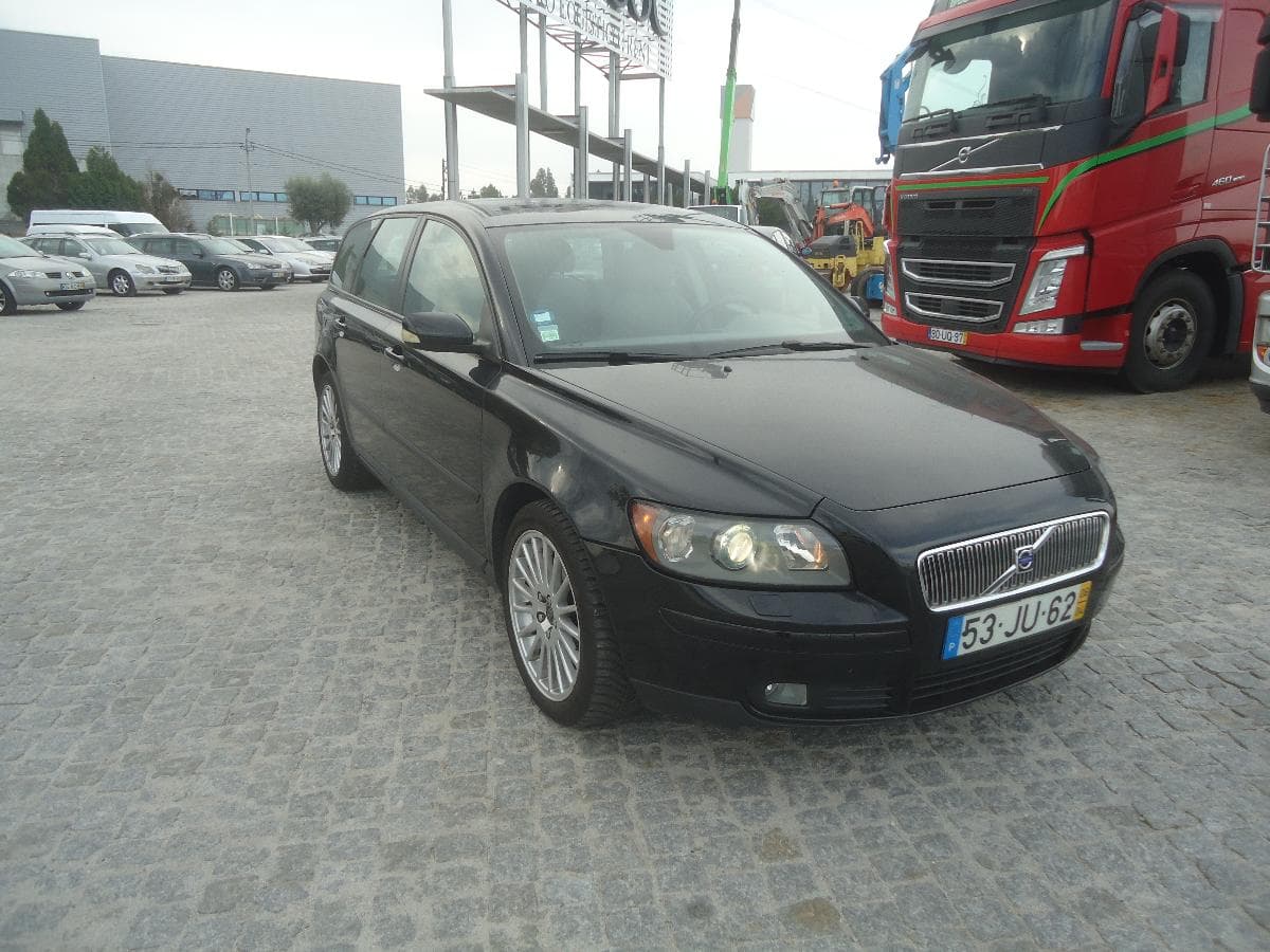 Volvo V50 1.6D — imagen 1
