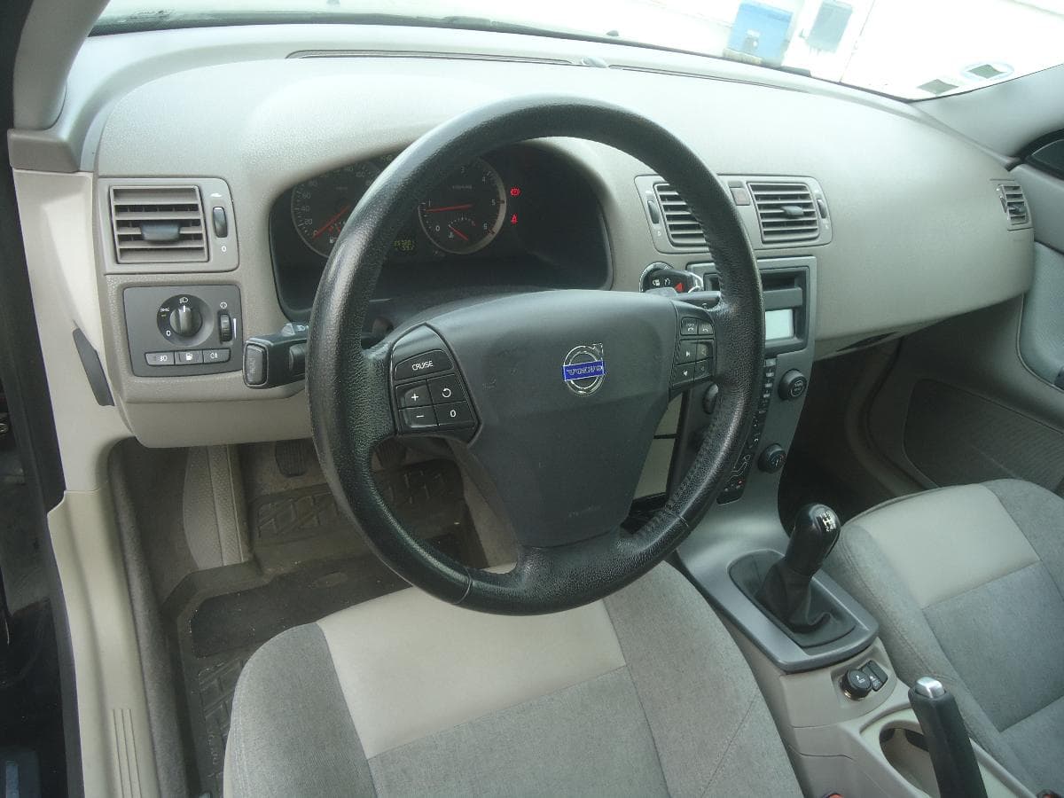 Volvo V50 1.6D — imagen 8