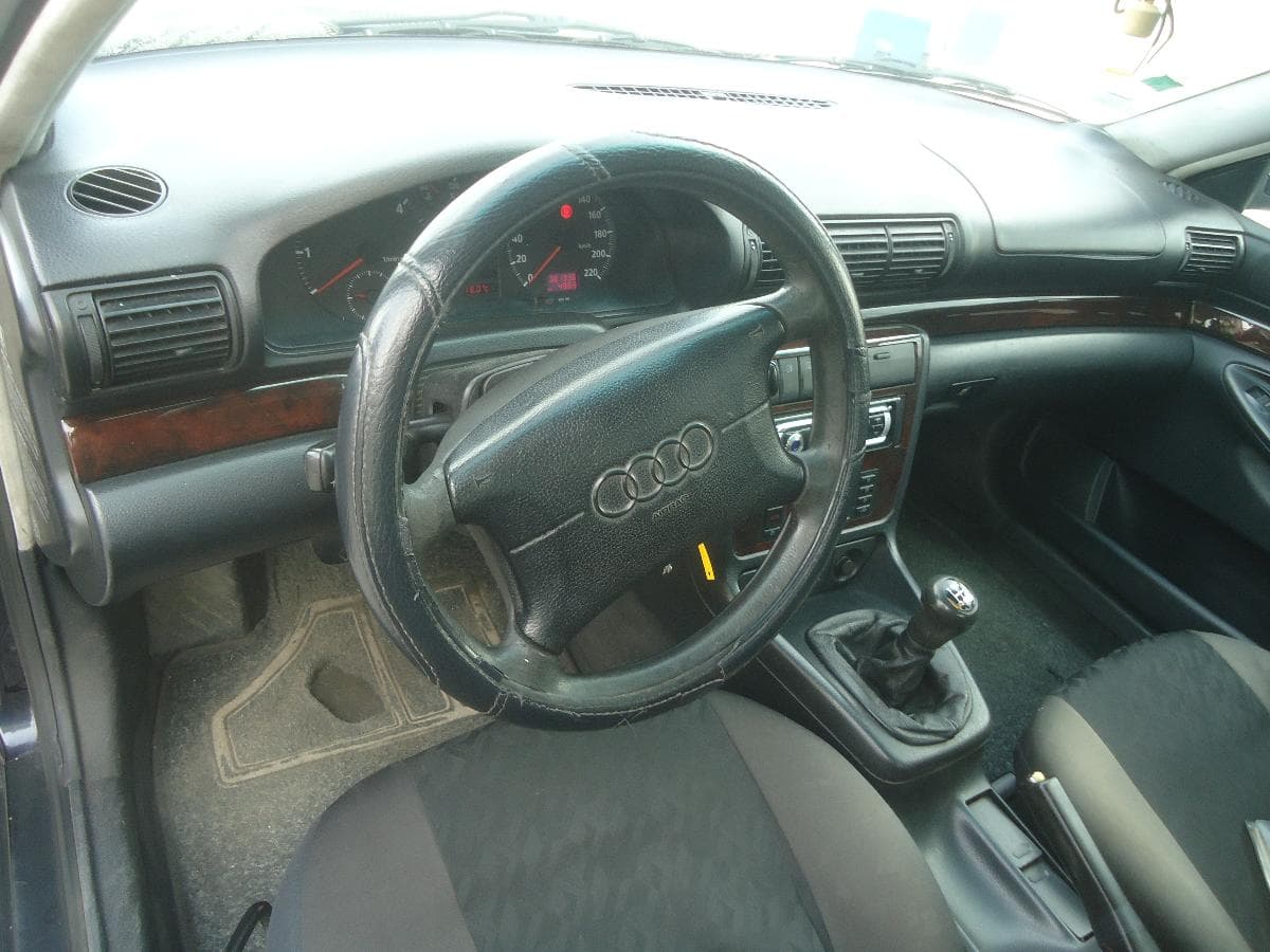 Audi A4 1.9 TDI · Centro Logístico Leilosoc — imagem 9